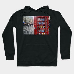 Red Telephone Box on Royal Mile, Edinburgh Hoodie